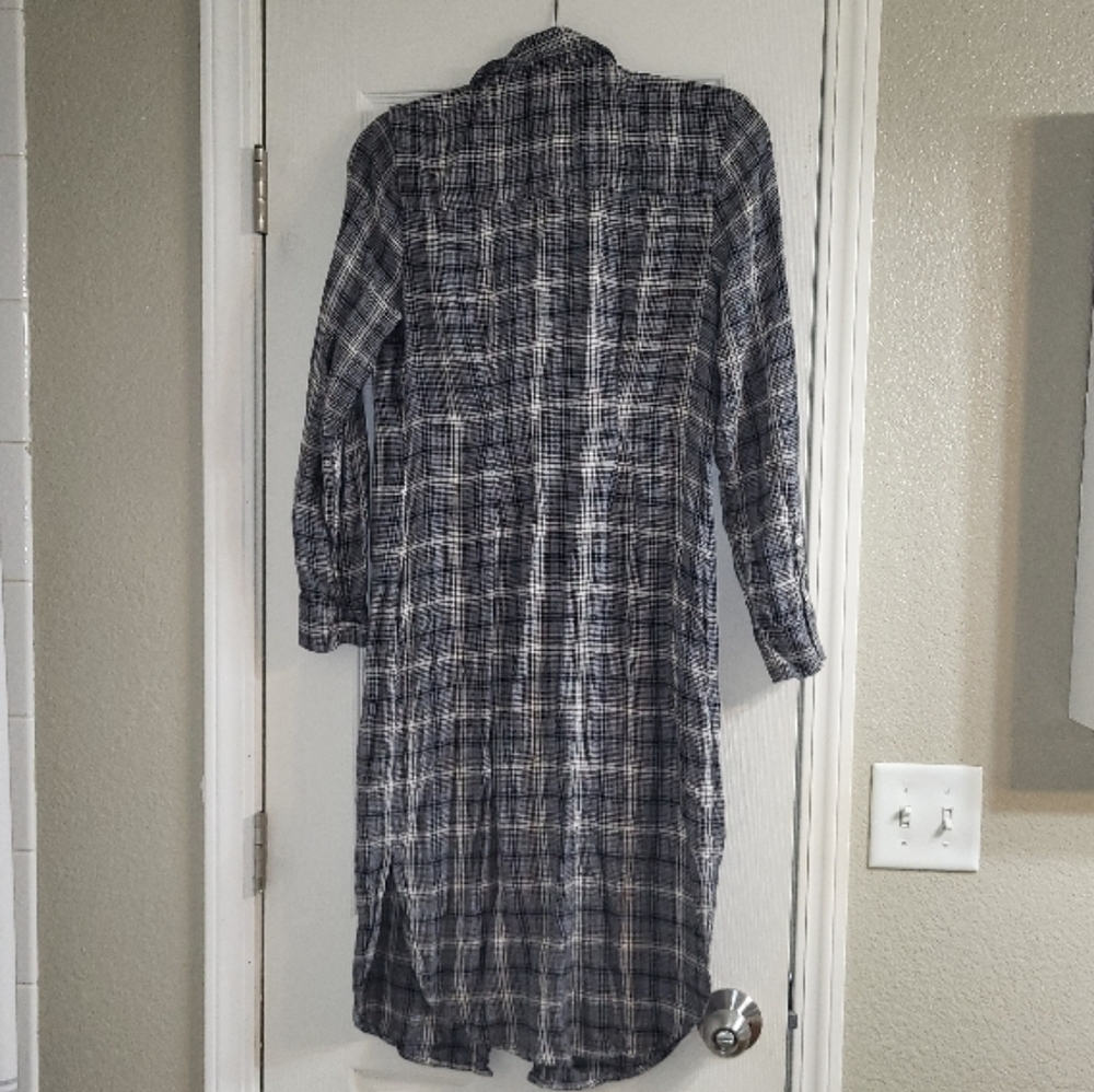 Universal Thread Gray and Black Plaid Shirt Dress